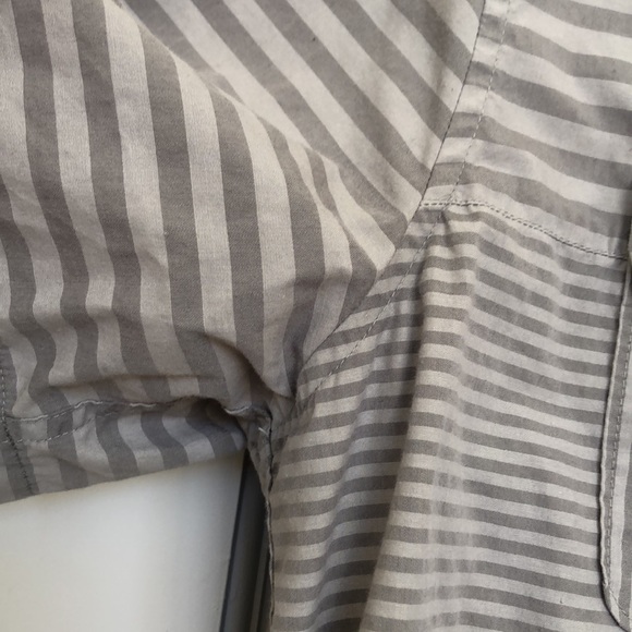 Fox button down - Picture 4 of 6